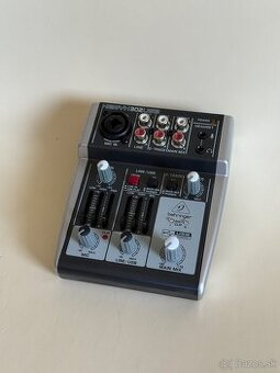 Behringer Xenyx 302 USB