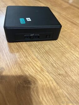 Intel nuc