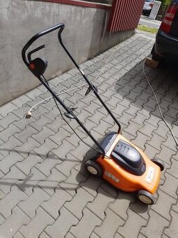 Elektrická kosacka