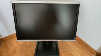 HP Compaq LA2405wg (24")