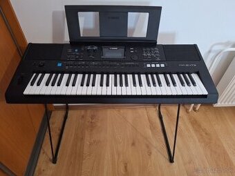 YAMAHA keyboard PSR-E473 s dynamikou a príslušenstvom s ročn