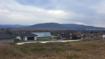Stavebný pozemok - M. Kršteňany