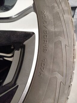 Zimné pneumatiky 235/60/R18