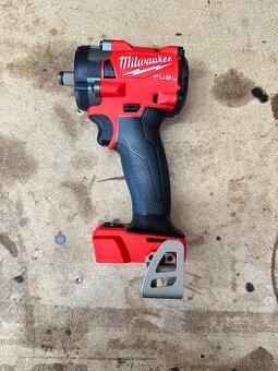 Milwaukee razovy utahovak