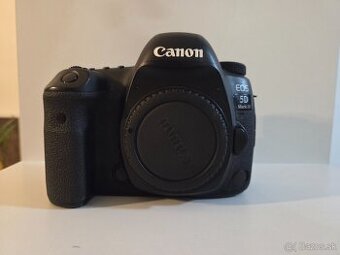 Canon EOS 5D Mark IV