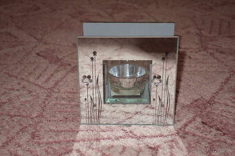 Svietnik na čajové sviečky so zrkadlom