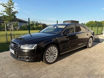 Predám Audi A8 Long, plná výbava čiernej farby, 6V, Diesel