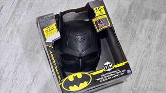 Predám masku BATMAN s 15 zvukovými efektmi - ako nová