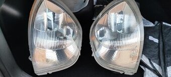 Predné svetla na opel movano 2004
