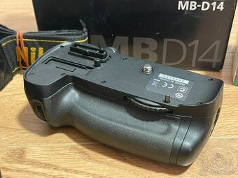 Nikon MBD14