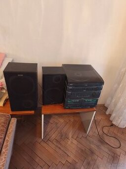 Predám vežu Philips a magnetofon B93