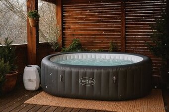 Vírivý bazén Lay-Z-Spa Mauritius – pre 7 osôb – celoročné po