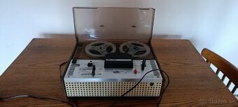 Magnetofon Tesla ZK-147
