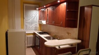 Prenájom 1 izbového bytu Závalie