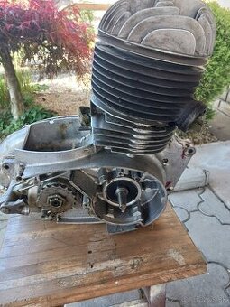 motor    250/ 353