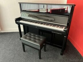 Nové pianino W.Steinberg a samohrajici system