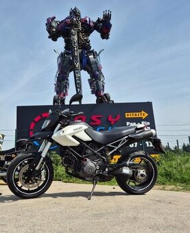 Ducati Hypermotard 796