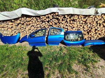 Predám Peugeot 207 - náhradné diely