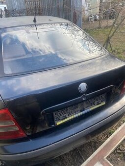 Kufor z octavii 1 sedan