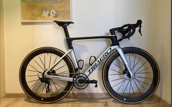 Triaero A9 - cestny bicykel