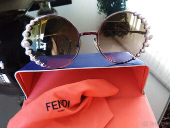 Slnečné okuliare Fendi