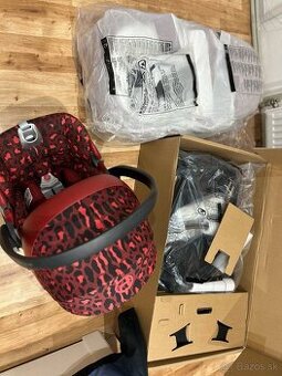 Predám 2-kombináciu Cybex priam v edícii Rockstar