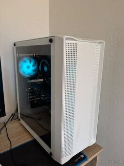 Ryzen 5 2600, RX 6600 8gb