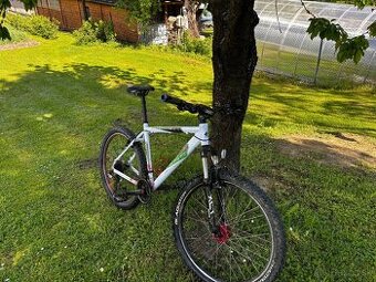 Cross hexagon v4 MTB collection
