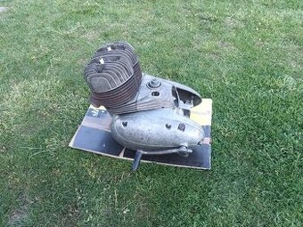 Motor JAWA 350