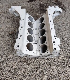 Blok motora V10 TDI TOUAREG 7L