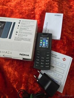 Nokia 105 4g dual sim čierny v záruke do 3 2027 v top stave