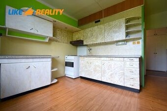 Na predaj veľkometrážny 3-izbový byt vo Vrútkach