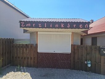 Zmrzlinový stánok