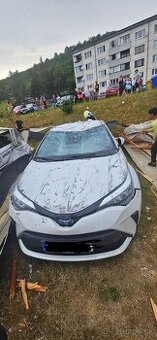 Toyota C-HR 1.8L hybrid 96kw