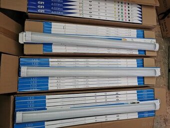 Predám LED Svetlá 120cm 120W 6500k Studená biela 2 rádove