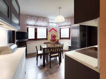 Exkluzívny veľkometrážny 3-izbový byt 118 m² v centre Poprad