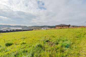 Stavebný pozemok na predaj, Hrušková ulica, obec Fintice