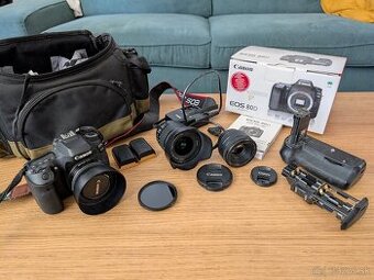 Canon EOS 80D + 3 objektivy + prislusenstvo