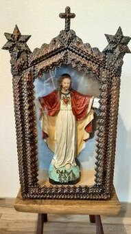 Starožitná skrinka, kaplnka so soškou. REZERVOVANÉ.