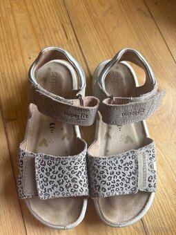Dievcenske sandalky zn Superfit,velk 31