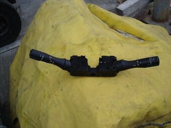 Renault Fluence - prepínače, páčky