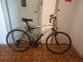 Krosový bicykel