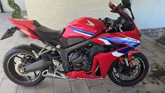 HONDA CBR650R , E- clutch , r.v 2024