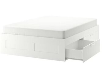 ikea postel BRIMNES