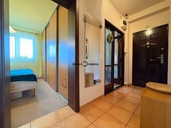 Na predaj: 2 izbový byt + BALKON + KUMBAL