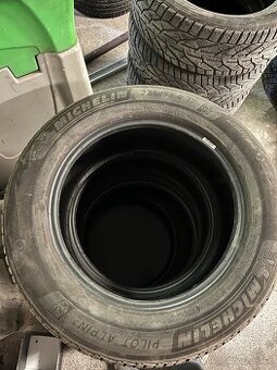 Pneu 235/55r17 - 1