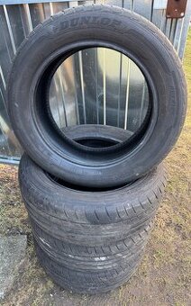 Predám Dunlop 205/55 R16