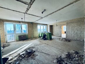 Zateplený Tehlový 3 izb byt, 2x balkón ul Mieru
