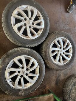 Predám 3ks alu disk originál RENAULT r16