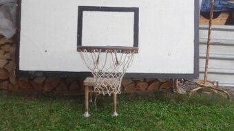 Basketbalový kôš